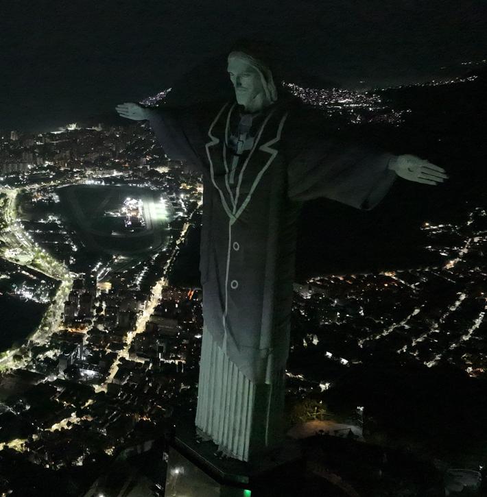 Santuário Cristo Redentor faz homenagem a Silvio Santos