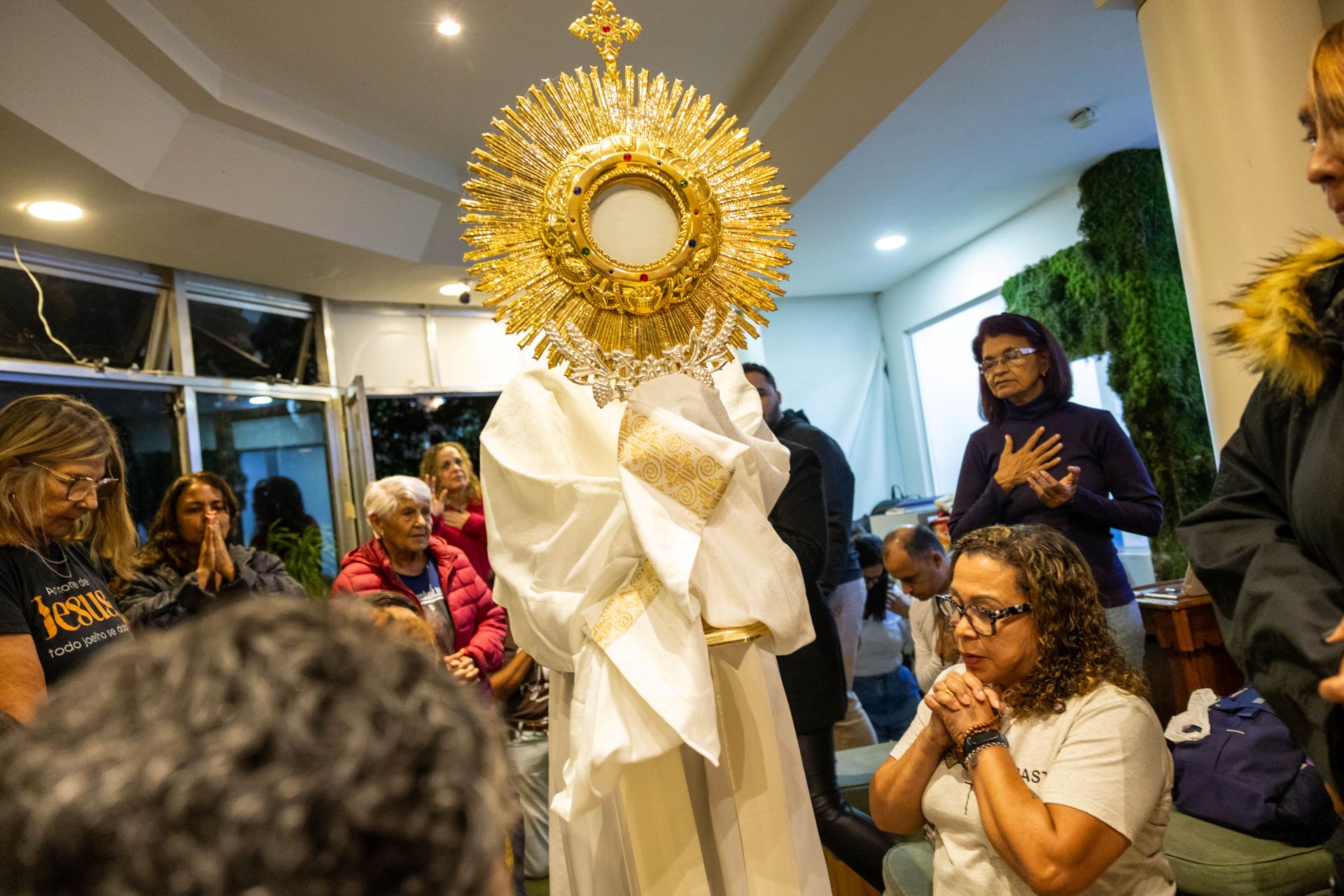 Vigília Pela Paz No Mundo