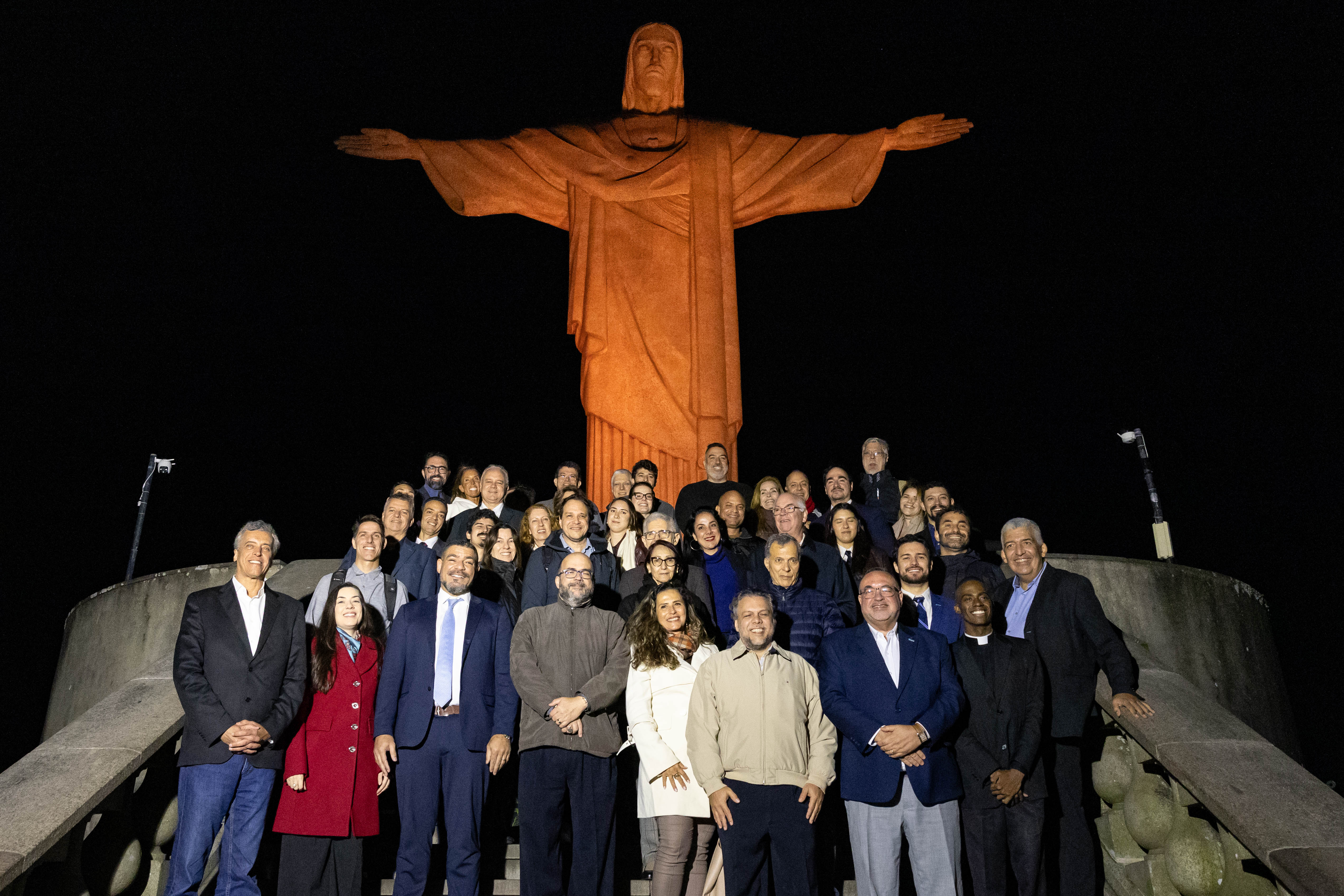 AI Day Talks celebra o Dia Mundial da IA com iluminação do Cristo Redentor