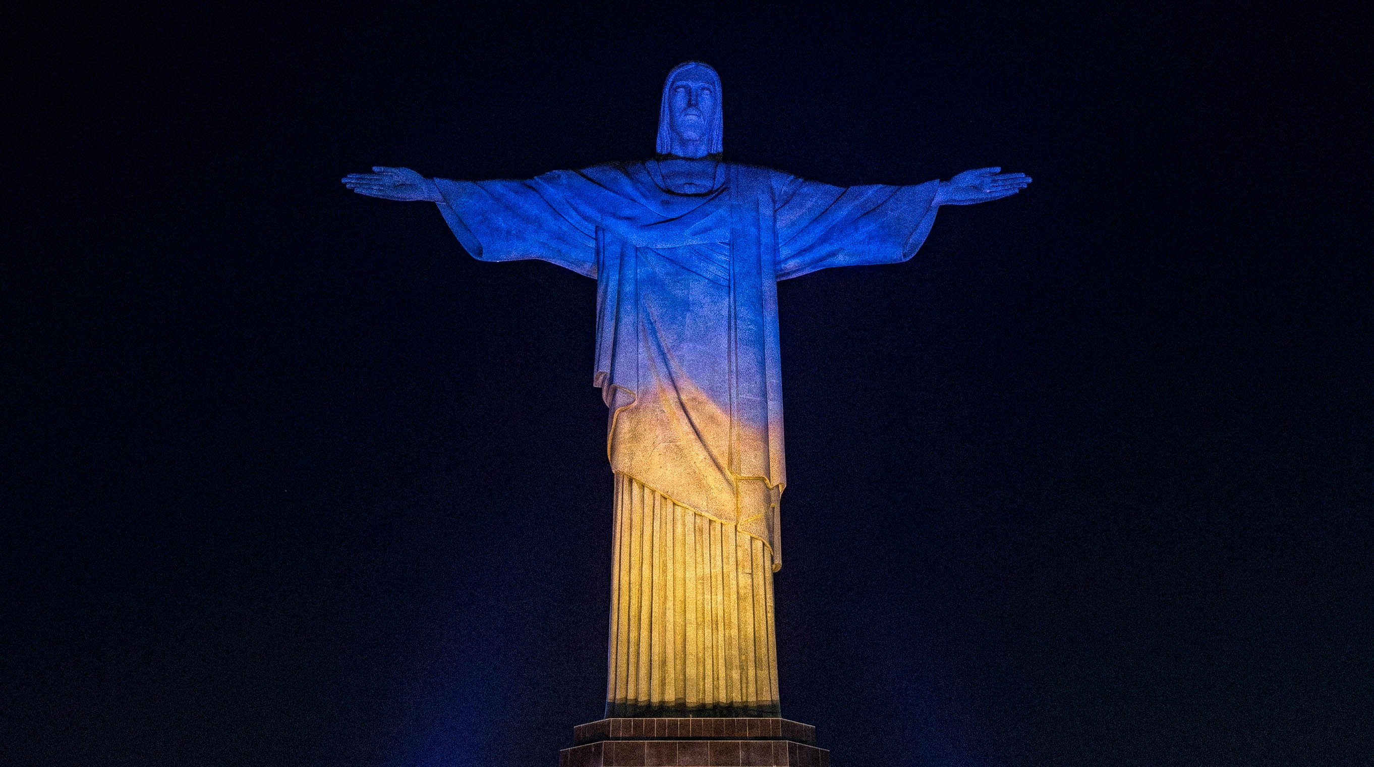 Cristo Amarelo E Azul.jpg